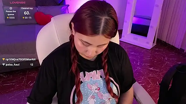 littlee_red লাইভ XXX চ্যাট