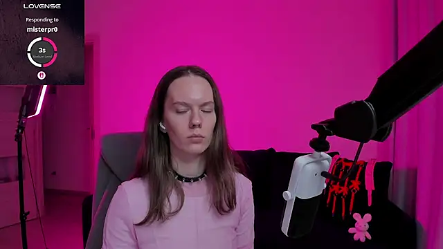 SharkyBaby লাইভ XXX চ্যাট