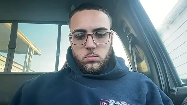 Show modela Sexybaaybee na web-kameri