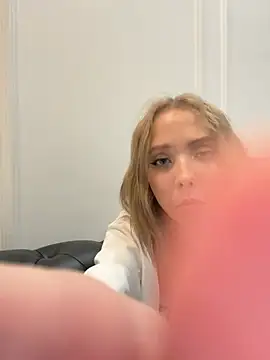 Evelyn_Neal 现场XXX聊天