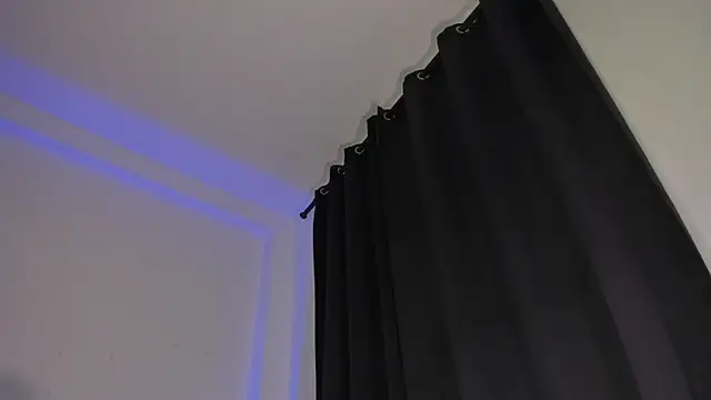 nathan_blake Show Webcam