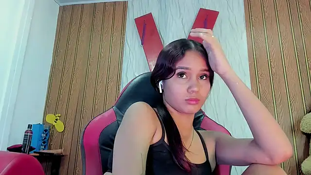 Chat +18 de MarianaManzur ao vivo