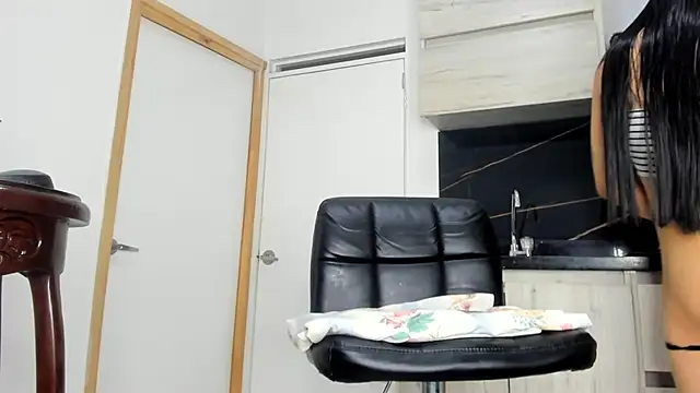 Онлайн чат XXX SEXY_DANNA17