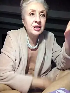 Živý XXX chat divinaerotica