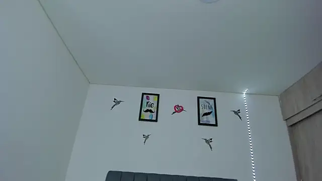 im_sarah34 Chat XXX in diretta