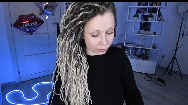 HoneySallyMoore élő XXX-chatje