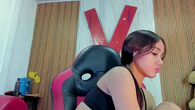 MarianaManzurn Live XXX chat