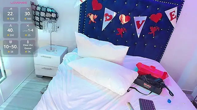 Hannah_andrewsのウェブカメラショー