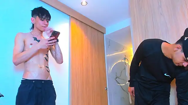 TheBatMansion – webcam-show