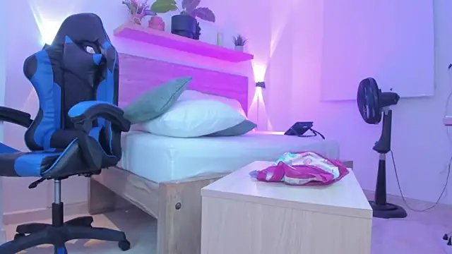 แชท XXX สดของ izaro22