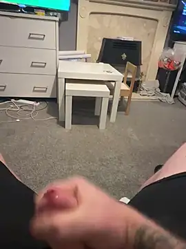 Averagematt1991 webkamerás műsora