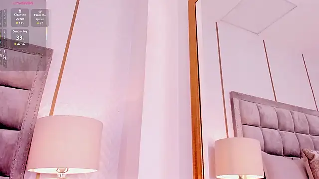 Chat XXX ao vivo de ZaraVesari