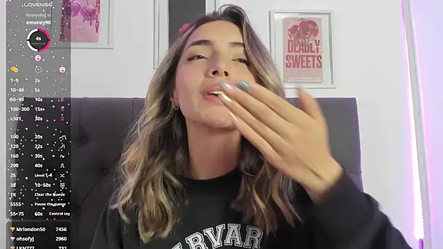 IsadoraGalle_のライブXXXチャット