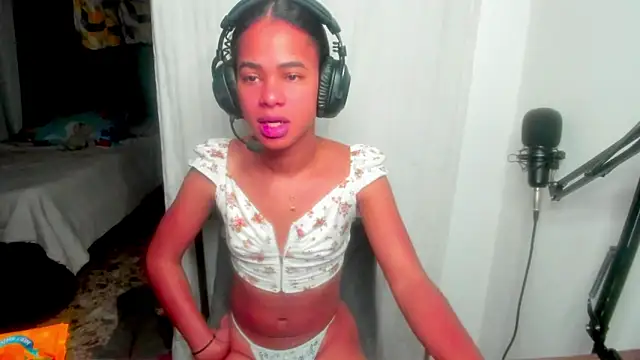 Chat XXX en directo de meghanSusexx