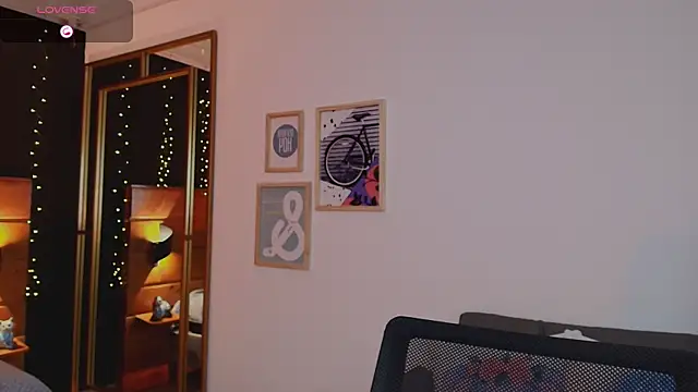 دردشة hanna_kimura الجنسية المباشرة