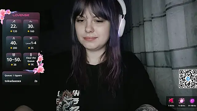 دردشة KristiBloom الجنسية المباشرة