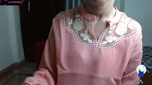 DesireBlissのライブXXXチャット