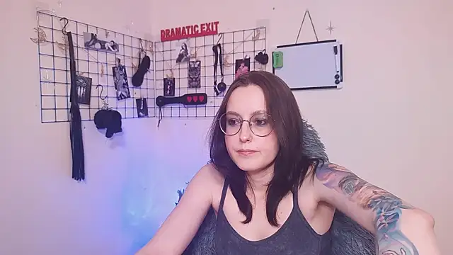 دردشة XXGoddessLXX الجنسية المباشرة