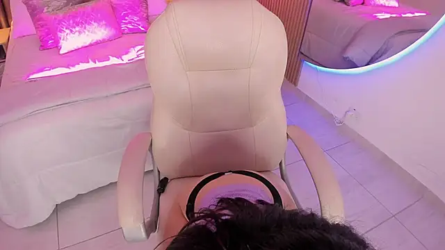 Kloe_priston: вебкам-шоу