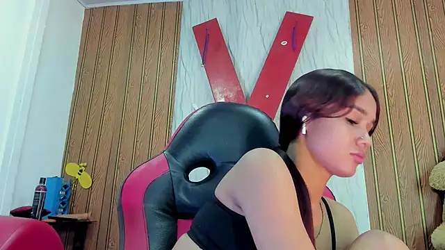 MarianaManzurのライブXXXチャット