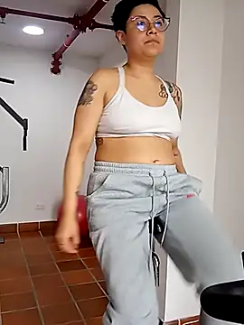 Juliexxxxtasy Adlı Modelin Canlı XXX Sohbeti