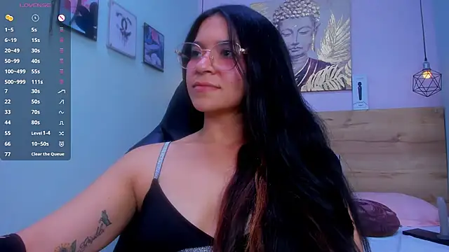 XXX chat uživo modela lalytulu99