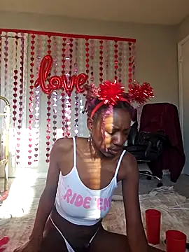 oliviaprettypussy élő XXX-chatje