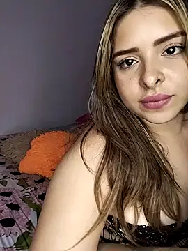 Nahomy_cm's Live XXX Chat