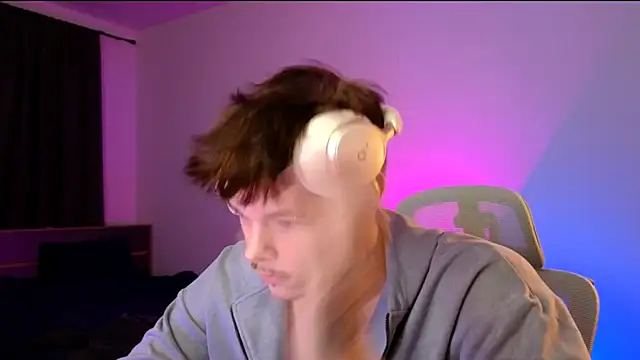 DENIS_HERE Live XXX Chat