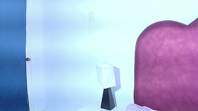 Chatroom XXX en direct de scarlettjohnson_