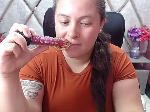 Chat XXX ao vivo de Sarah_Boobs_