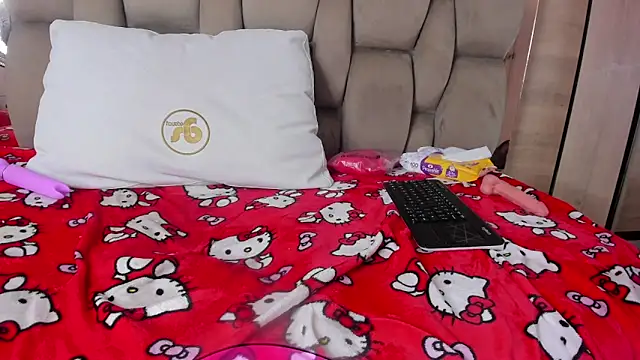 Chatroom XXX en direct de karol_lewiss