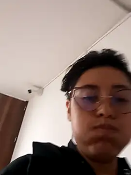 Juliexxxxtasy Chat XXX live