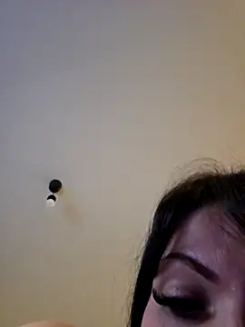 mamamia93m Adlı Modelin Canlı XXX Sohbeti