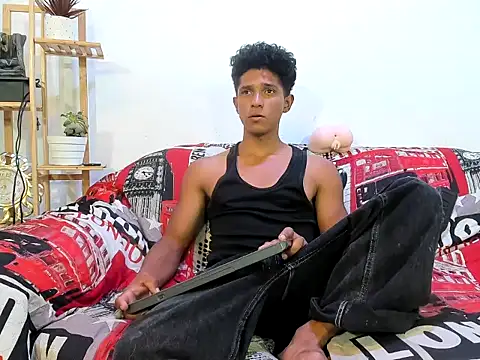 โชว์เว็บแคมของ Yoel_hot2004