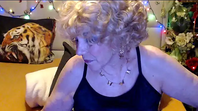 HappyWomanOn – Live XXX-chat