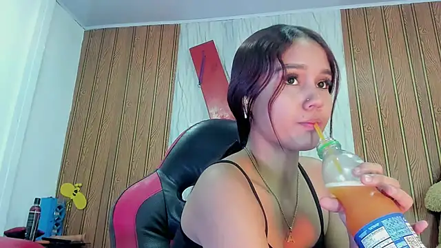 MarianaManzur Live XXX-Chat