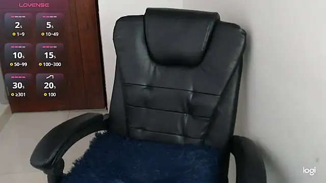 spicey_latina: онлайн-секс-чат