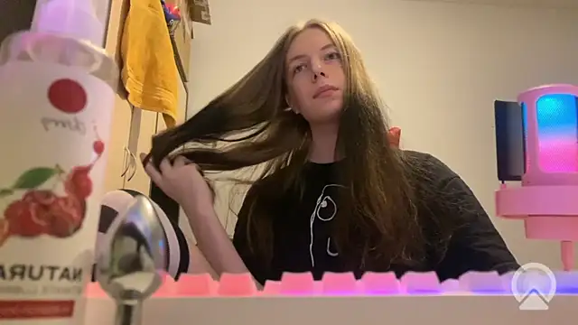 britneylovely webkamerás műsora