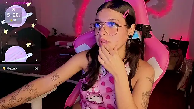 Živý XXX chat larah_uwu