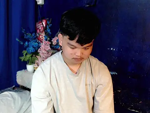 Czat XXX na żywo – Rain_cum