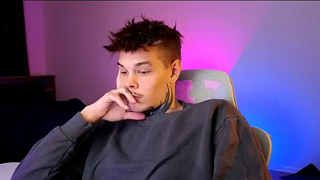 DENIS_HERE Chat XXX live