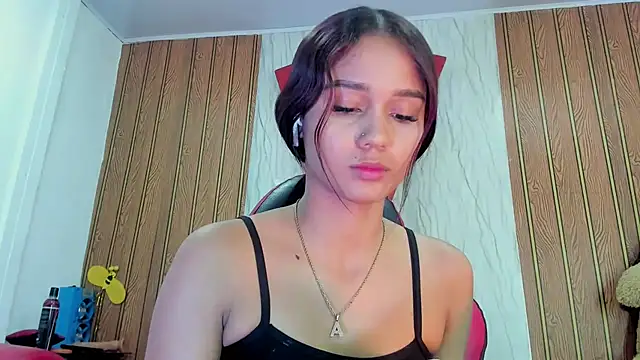 MarianaManzur: απευθείας συνομιλία ΧΧΧ