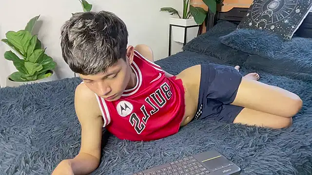 Živý XXX chat Andy_Belier23