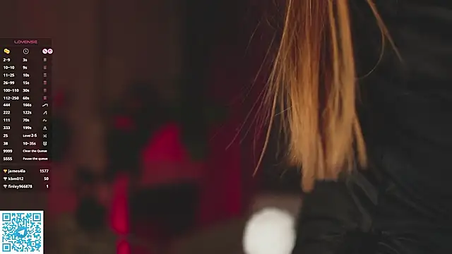 BettySamers: онлайн-секс-чат