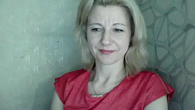 Webkamerová show Kitti-Ellison