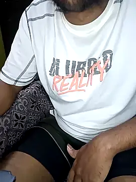 Karantamiltop Chat XXX in diretta