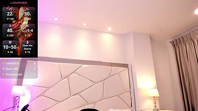 miavegas1 Adlı Modelin Canlı XXX Sohbeti