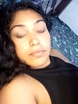 Putaalexa Adlı Modelin Canlı XXX Sohbeti