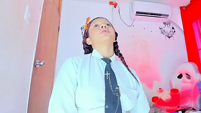 Emily_Coper18 Live XXX-chat